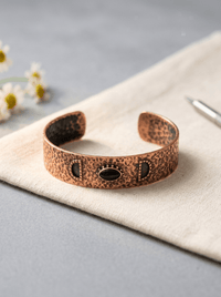 Arabella | Hammered Onyx Copper Cuff